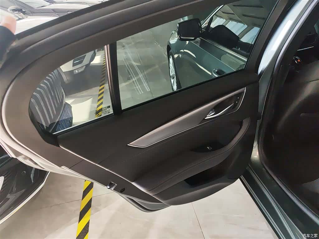 Cadillac CT5, 2022 29