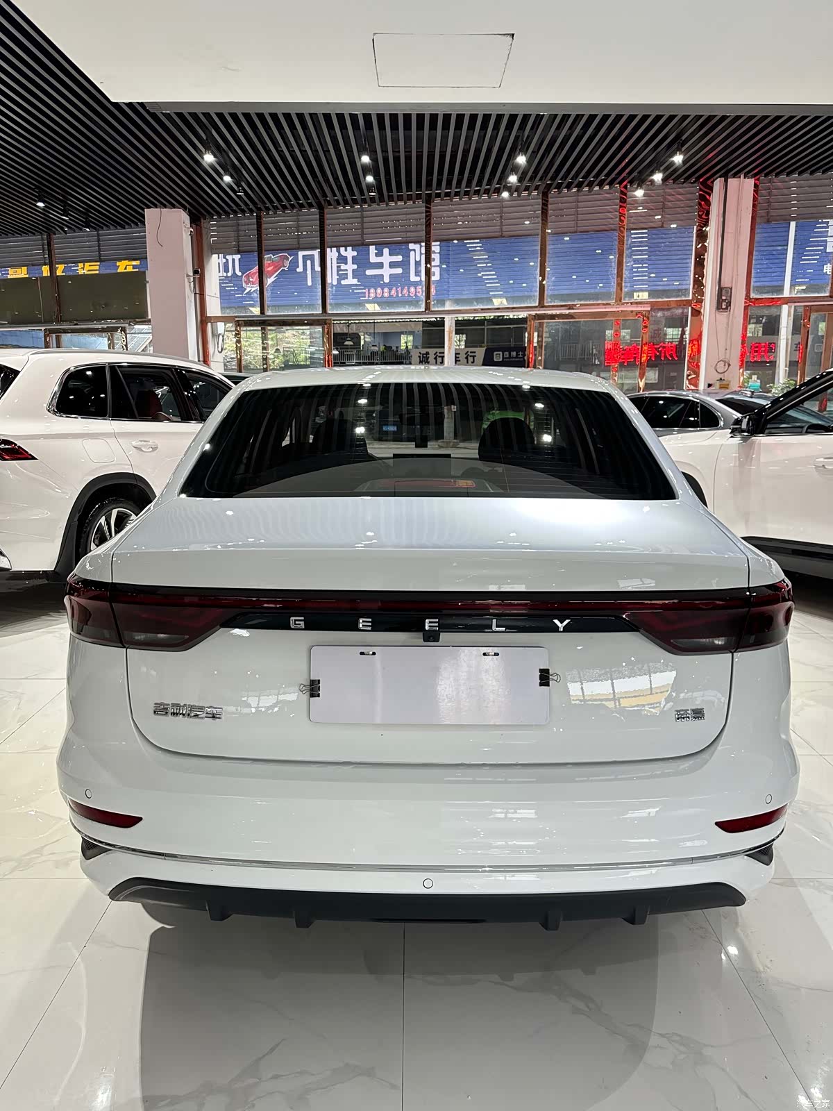 Geely Emgrand, 2024 все фото