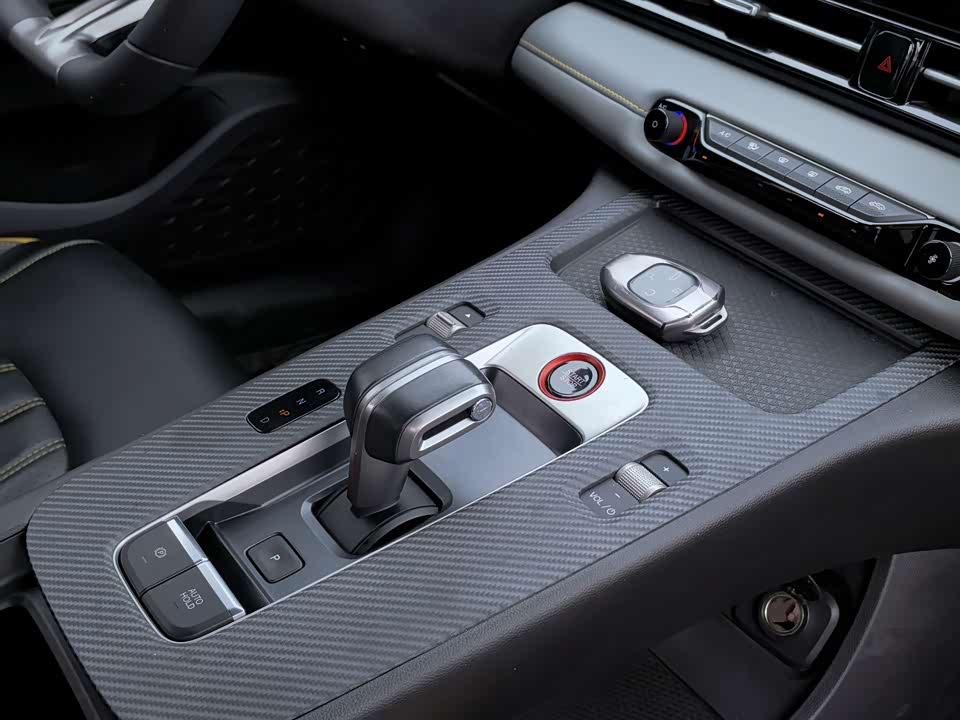 Trumpchi Shadow Leopard