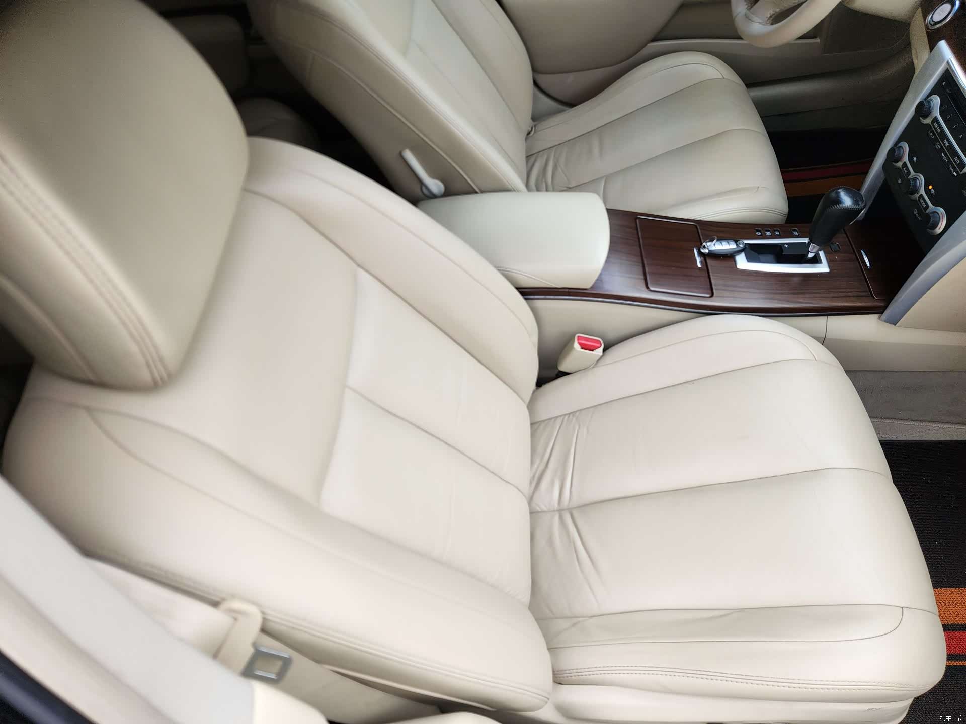 Nissan Teana, 2013 18