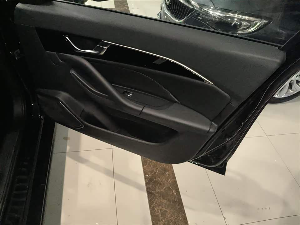 Besturn B70