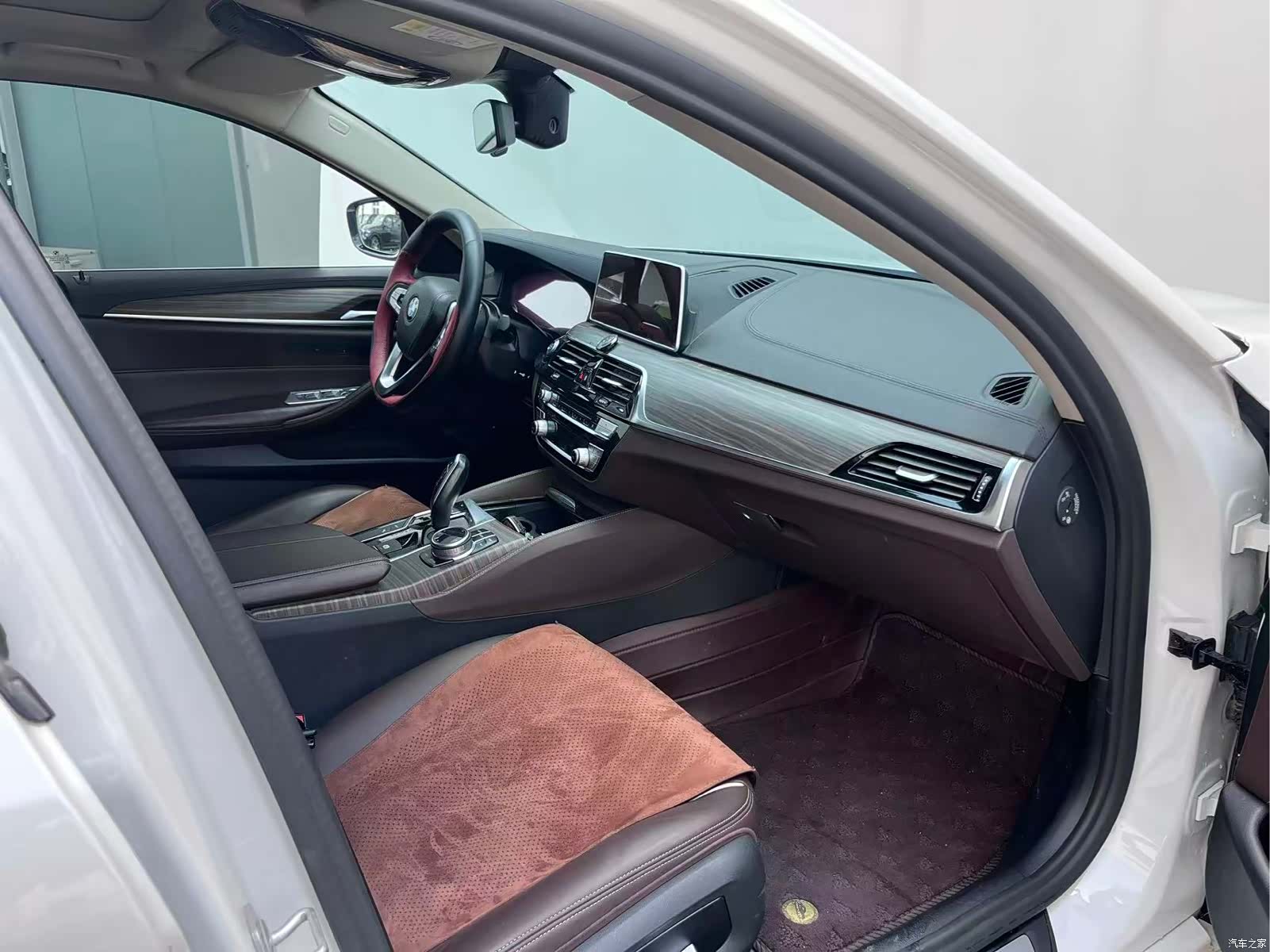 BMW 5 Series, 2019 9