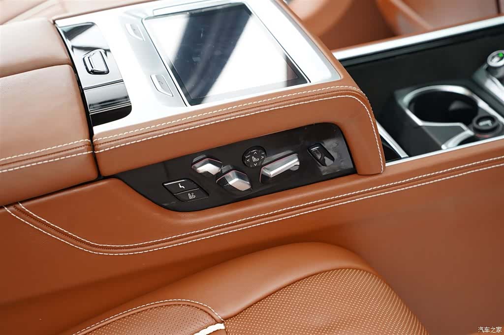 BMW 7 Series, 2019 30