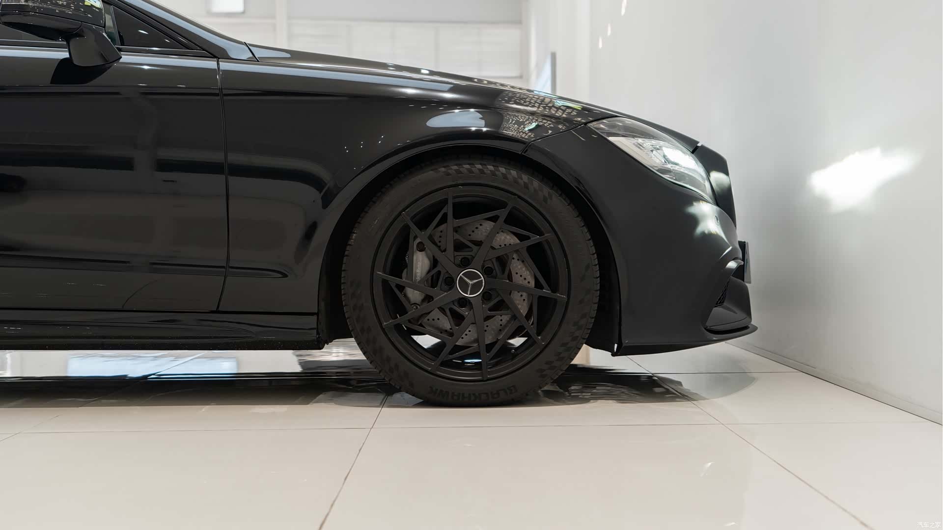 Mercedes-Benz CLS, 2015 6