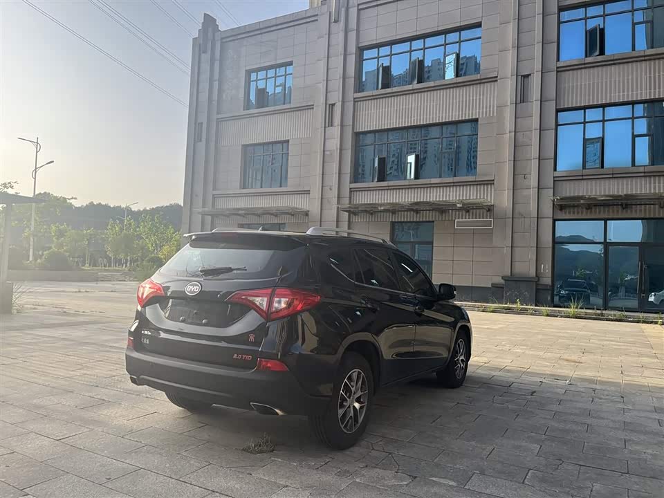 Dongfeng Shiyan Car Dongfeng Shiyan Car