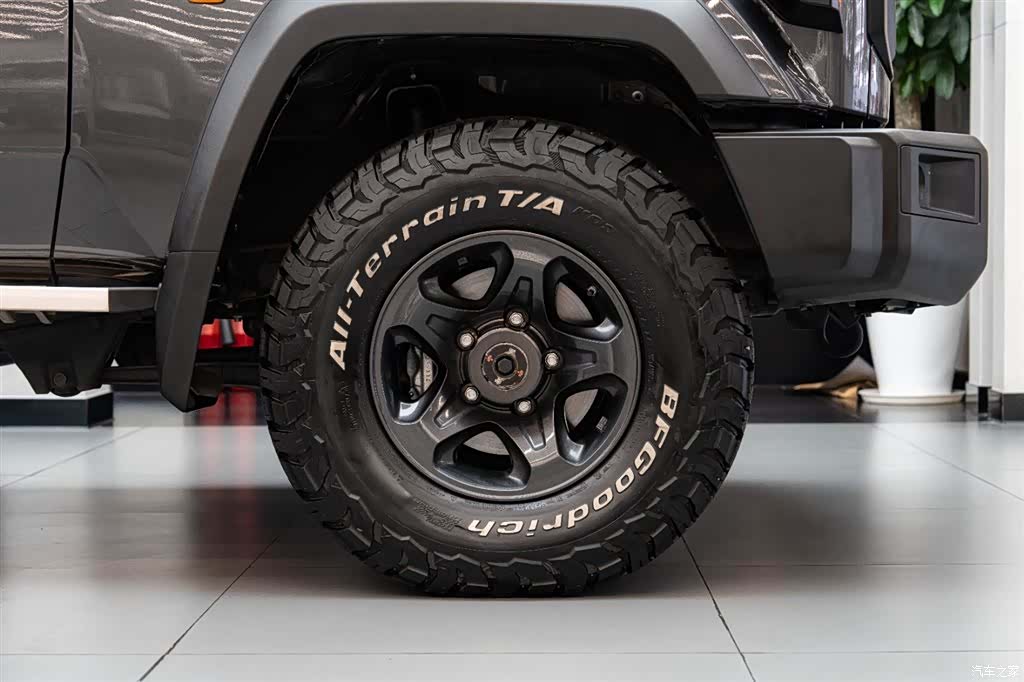 Toyota Land Cruiser, 2025 17