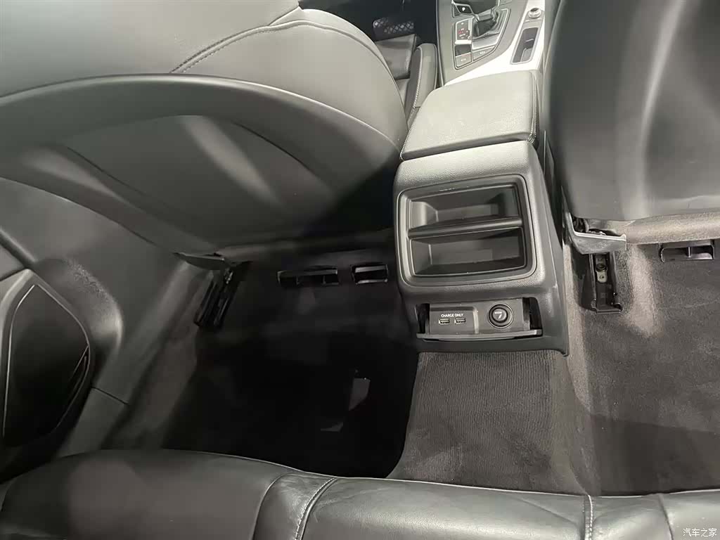 Audi A4L, 2020 17