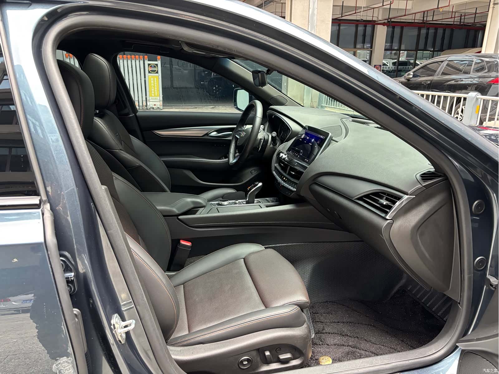 Cadillac CT5, 2020 10