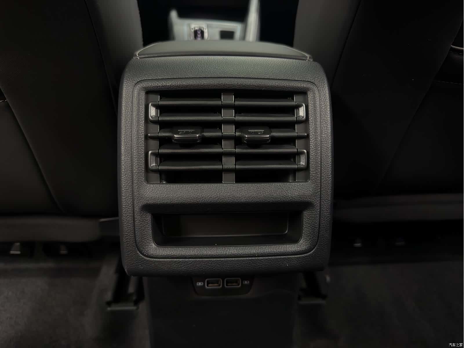 Volkswagen Golf, 2022 27