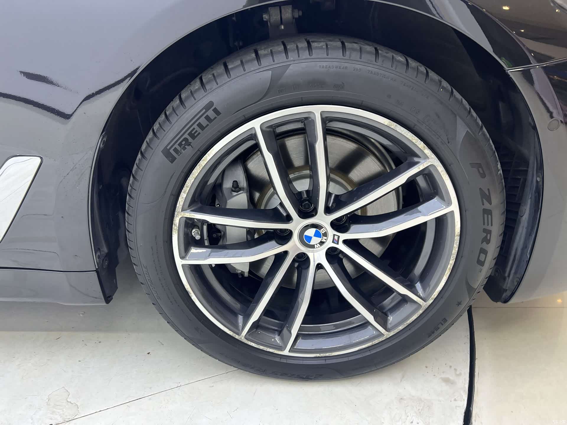 BMW 5 Series, 2021 32