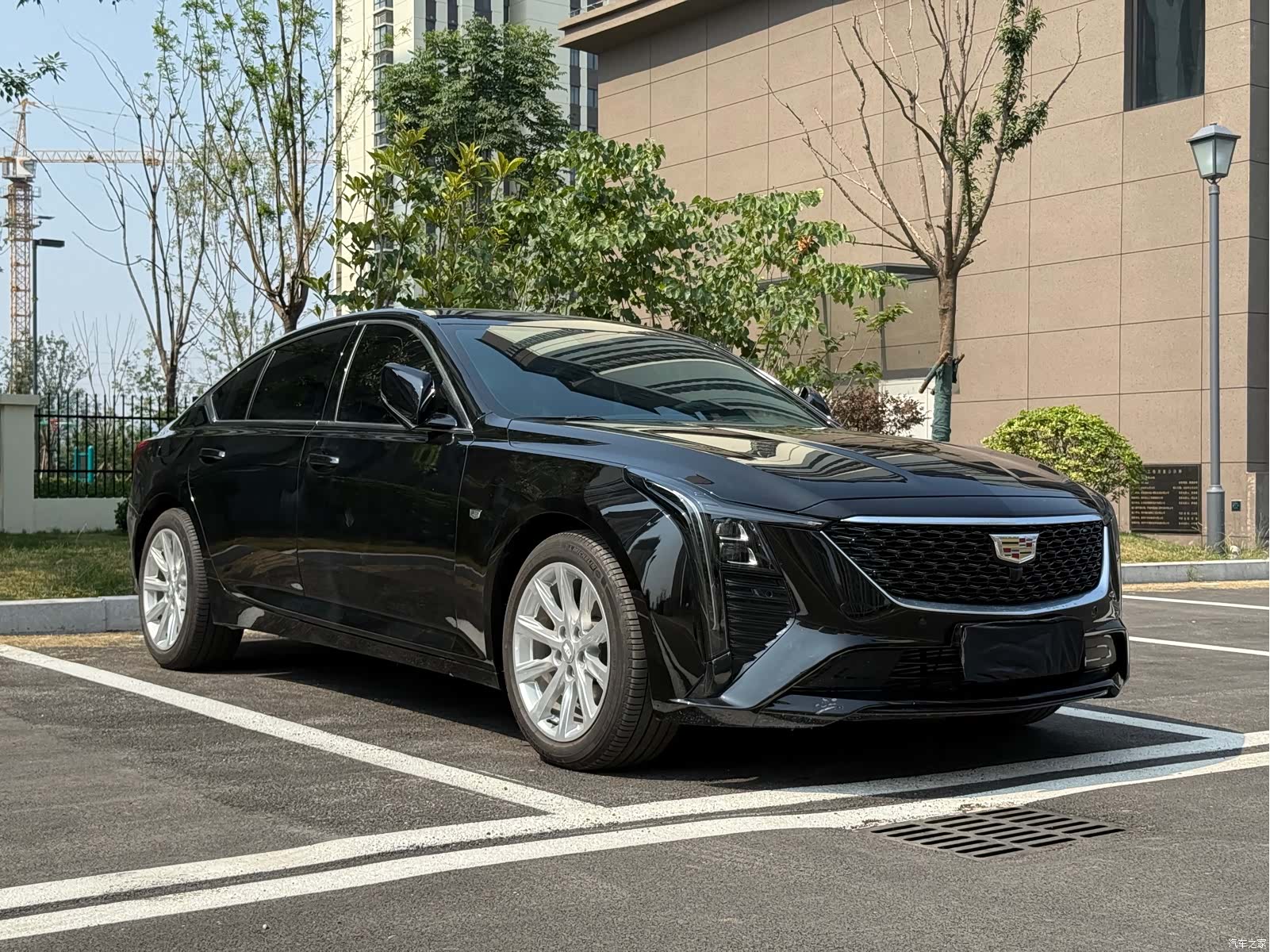 Cadillac CT5, 2025 3