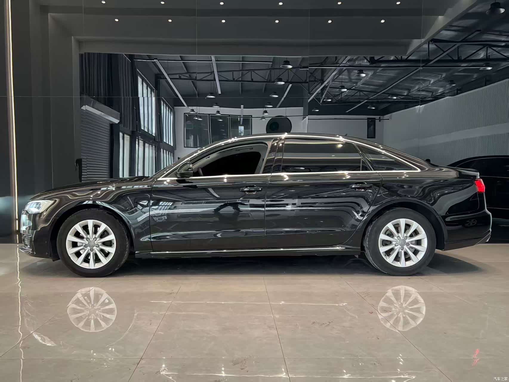 Audi A6L, 2017 4