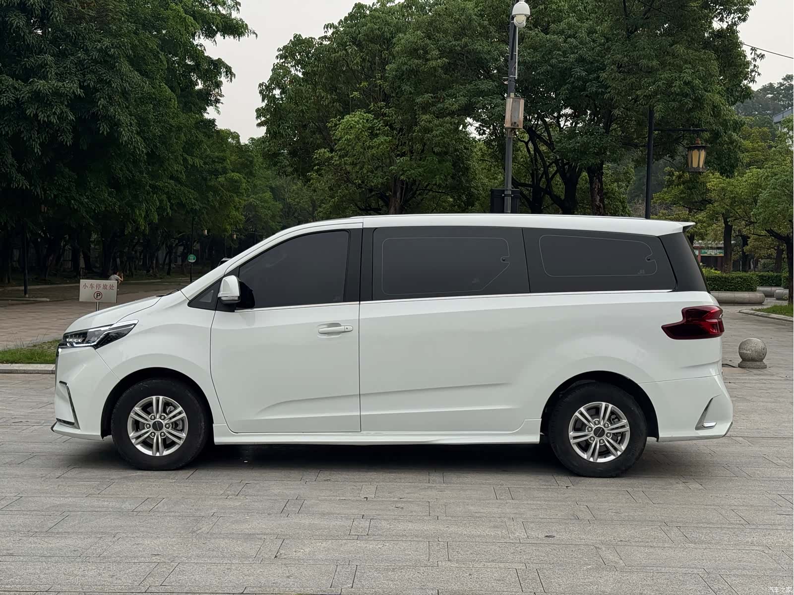 Maxus G20, 2023 8