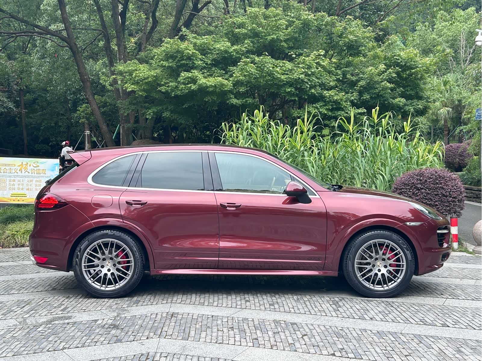 Porsche Cayenne, 2013 4