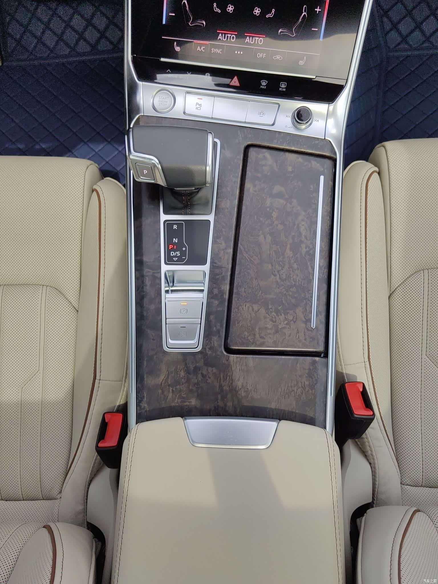 Audi A6L, 2020 25