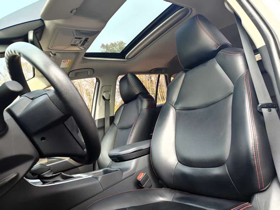 Toyota RAV4 Rongfang