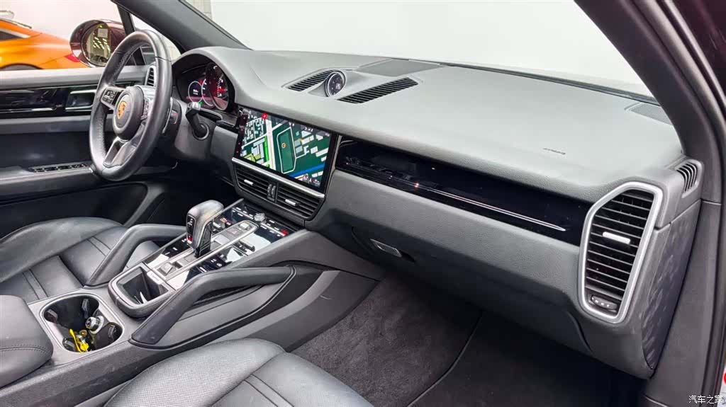 Porsche Cayenne, 2019 9