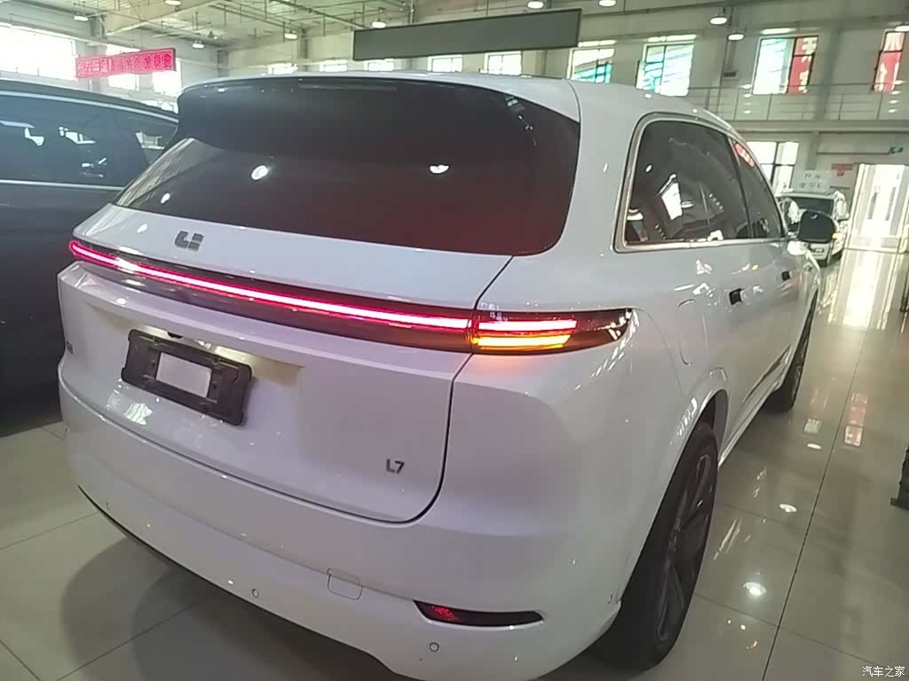 Li Auto L7, 2024 7