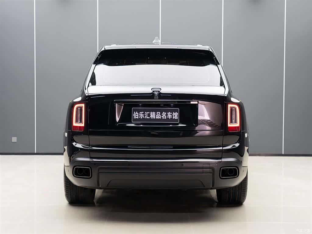 Rolls-Royce Cullinan, 2021 все фото
