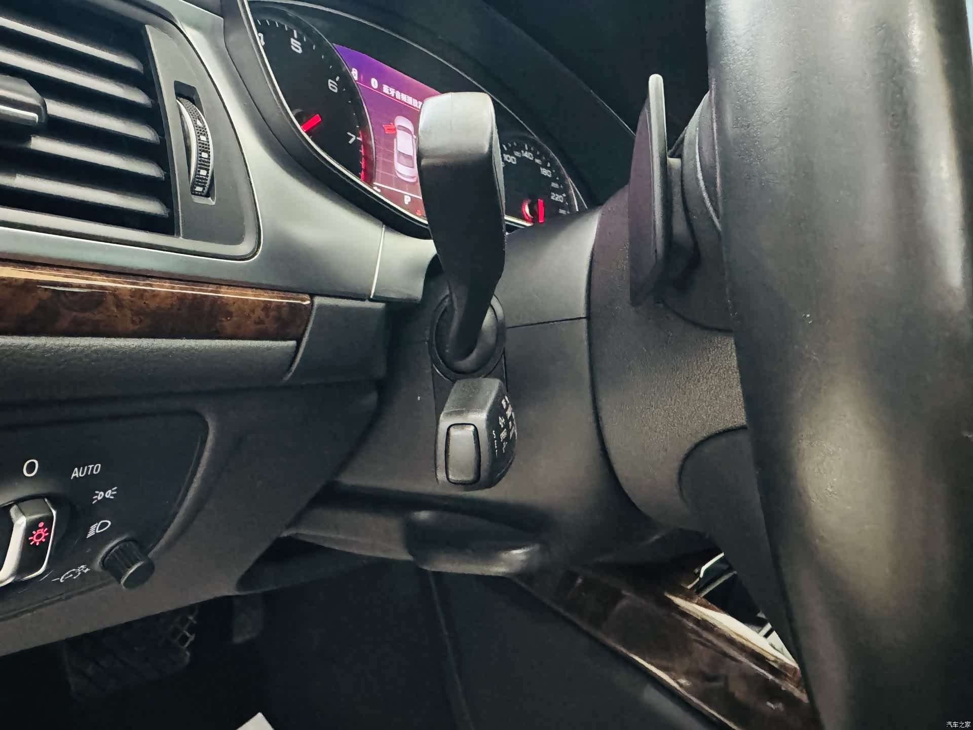 Audi A6L, 2018 13