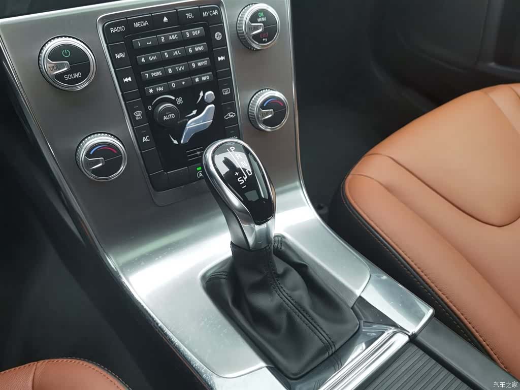 Volvo S60, 2019 13