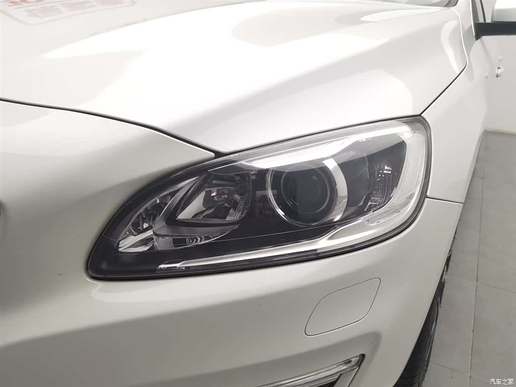 Volvo S60, 2019 7