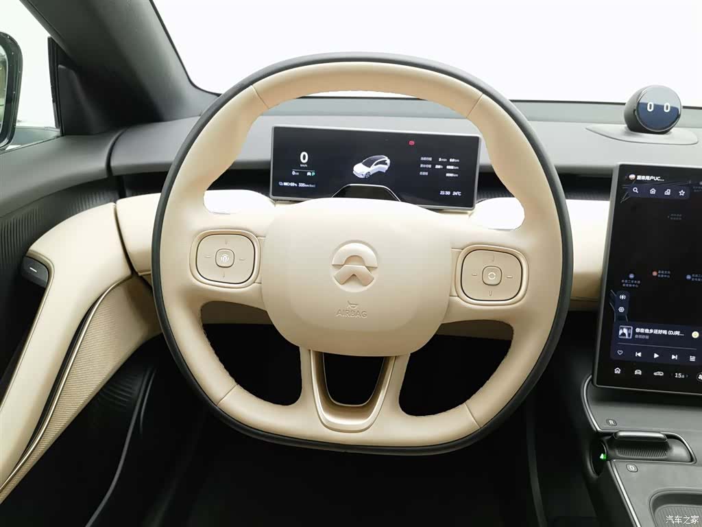 NIO ET5, 2024 11