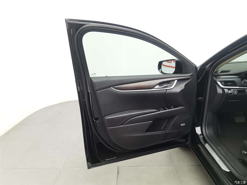 Cadillac XTS, 2019 8