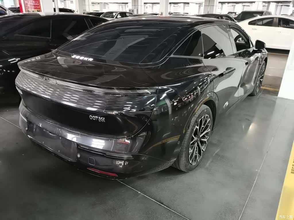 Zeekr 007, 2024 7