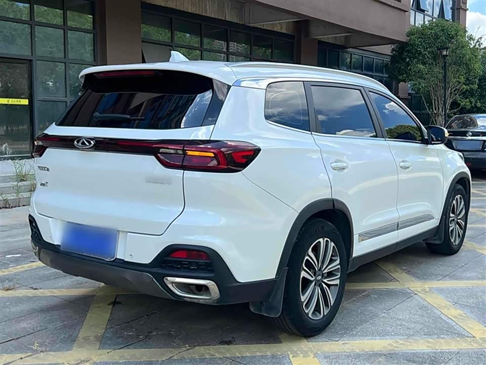 Chery Tiggo 8