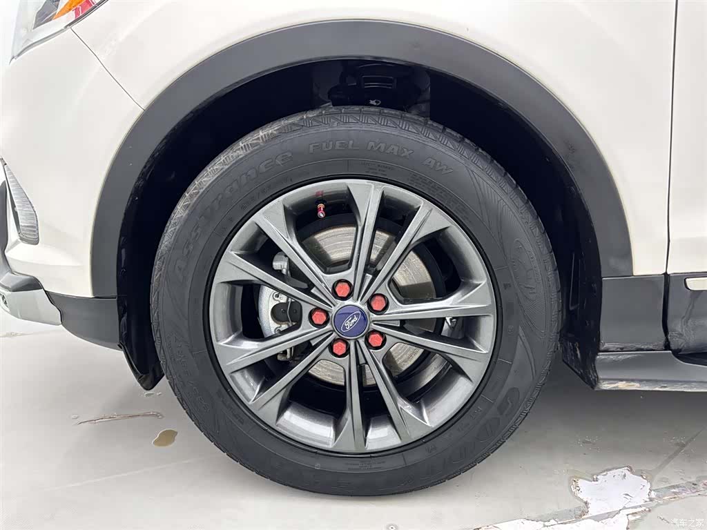 Ford Kuga, 2020 30
