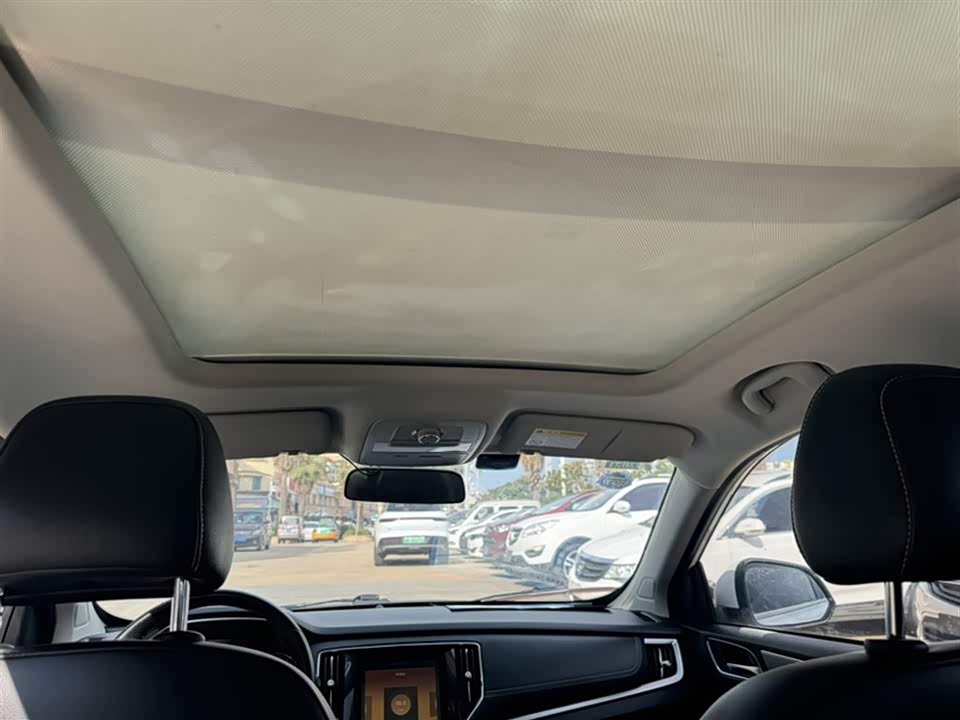 Roewe RX5 Roewe RX5