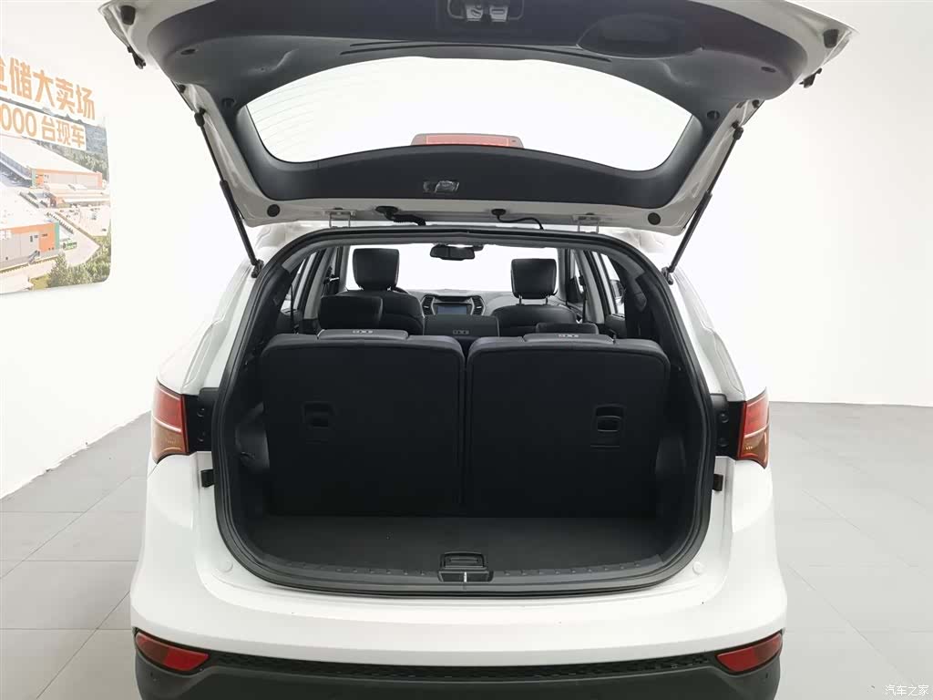 Hyundai Santa Fe, 2016 16