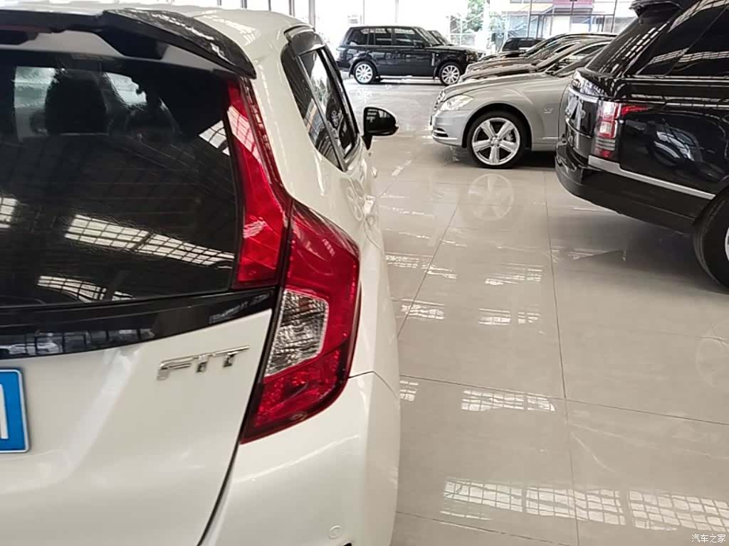 Honda Fit, 2016 8