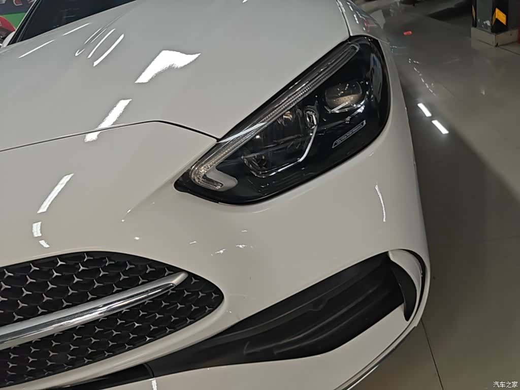 Mercedes-Benz C-Class, 2024 24