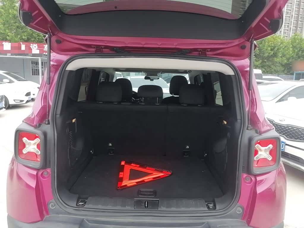 Jeep Renegade, 2017 19
