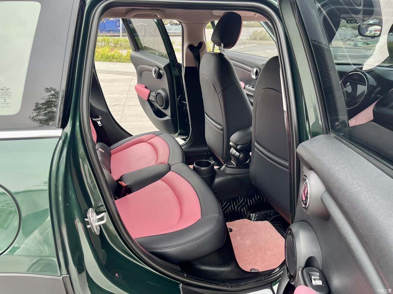 Mini ONE, 2017 20
