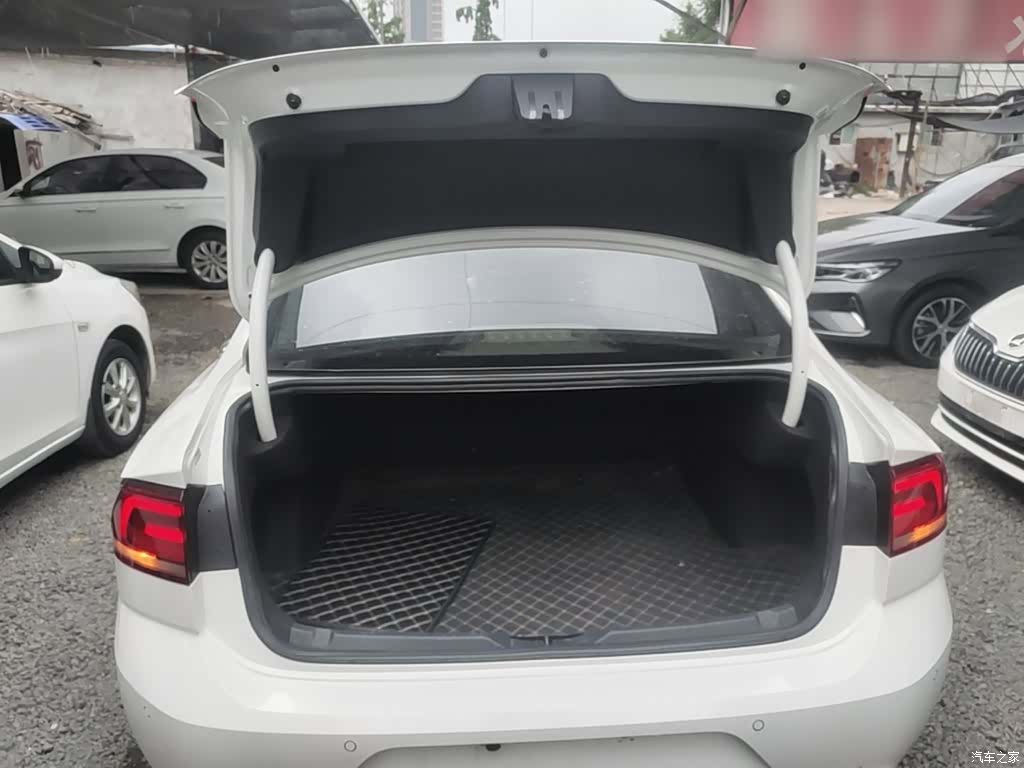 Volkswagen Lamando, 2018 19