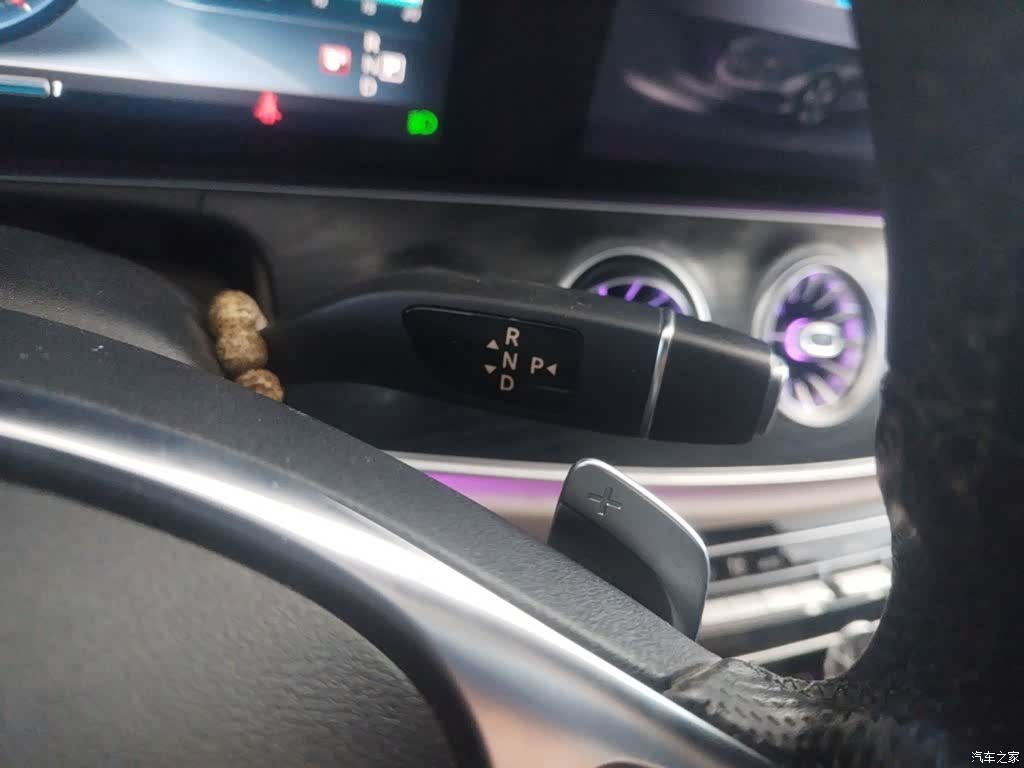 Mercedes-Benz E-Class, 2016 10