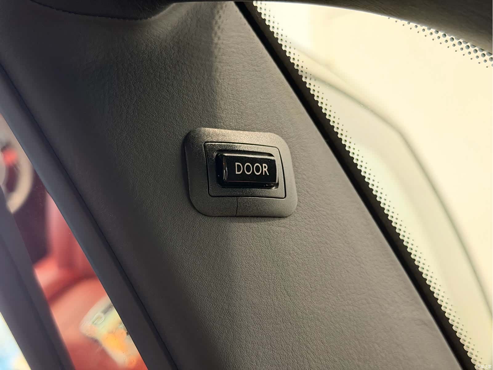 Rolls-Royce Ghost, 2013 24