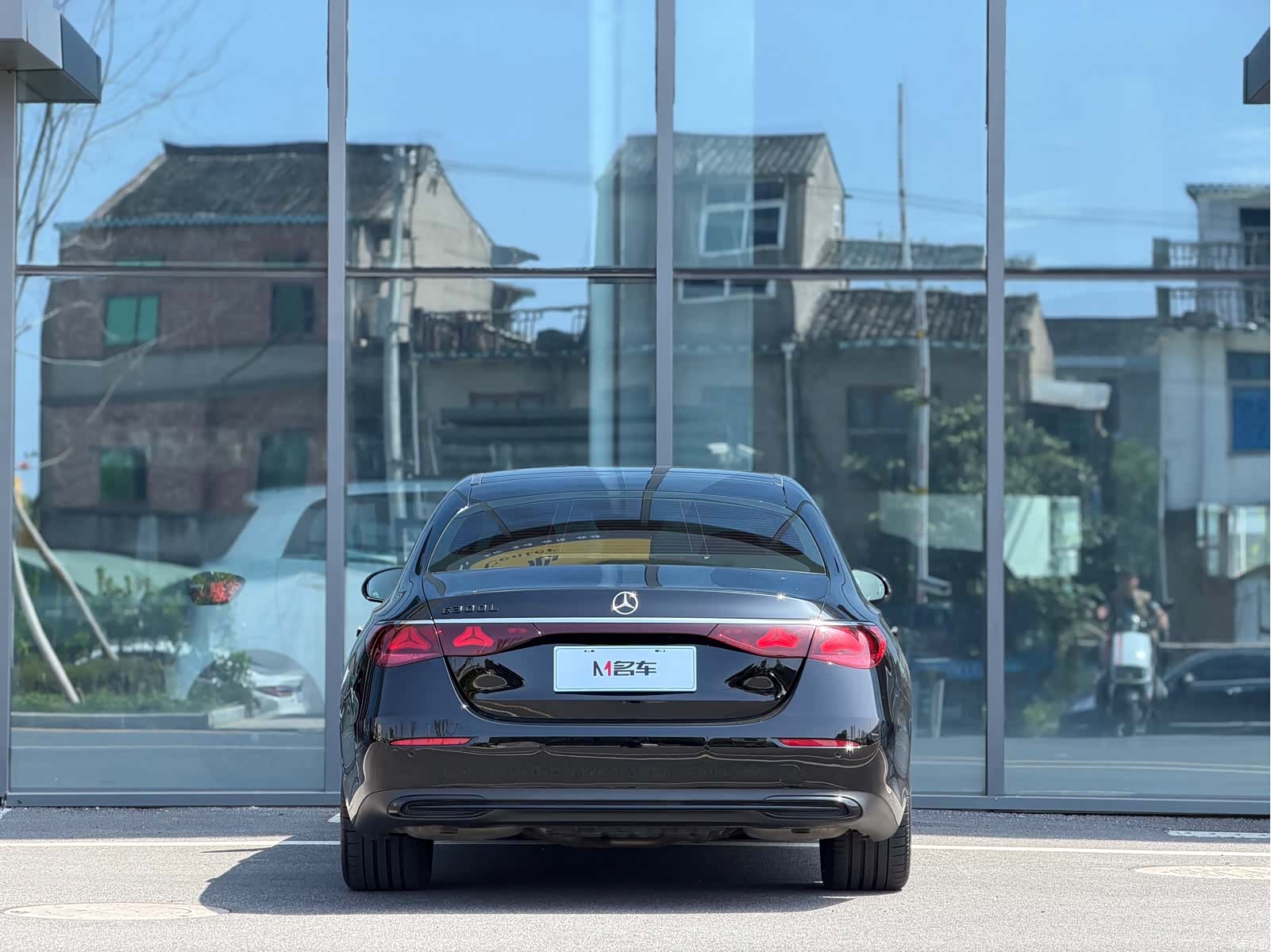 Mercedes-Benz E-Class, 2024 4