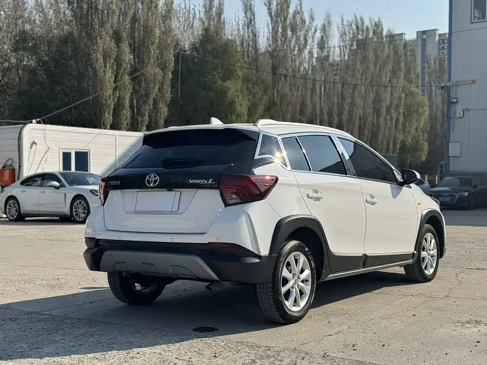 Toyota YARiS L Zhixuan