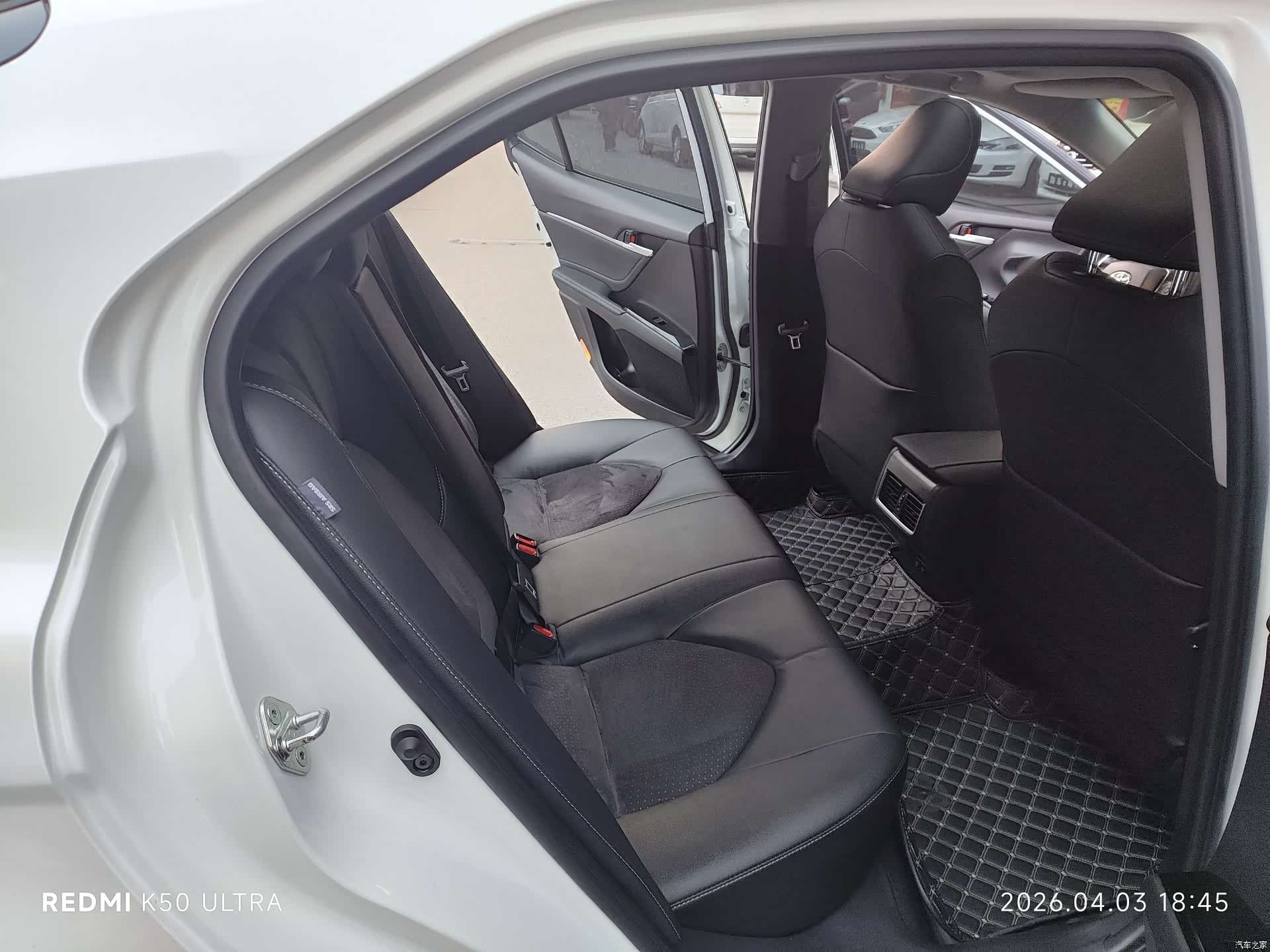 Toyota Camry, 2021 11