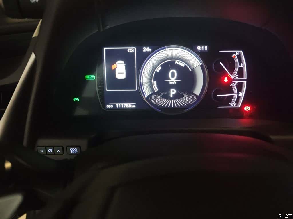 Lexus ES, 2018 все фото