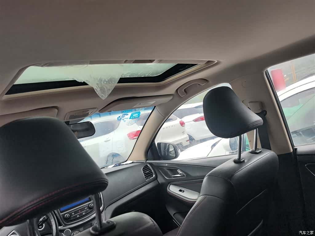 Wuling 560, 2017 18