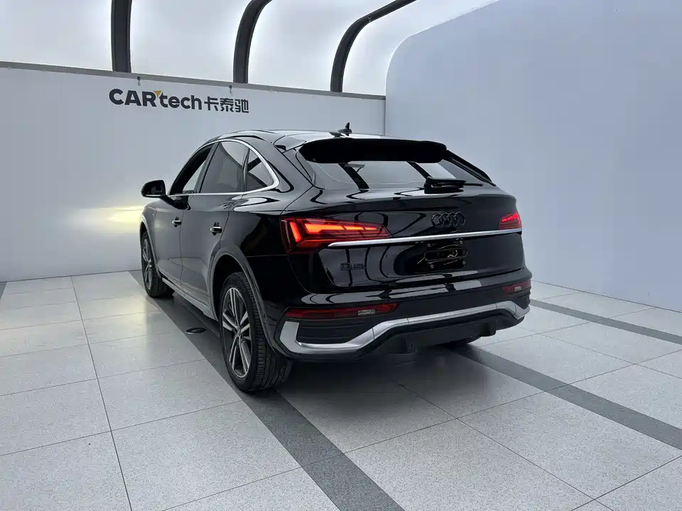 Audi Q5L Sportback
