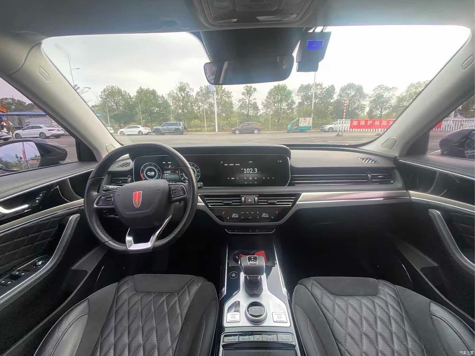 Hongqi HS5, 2020 все фото