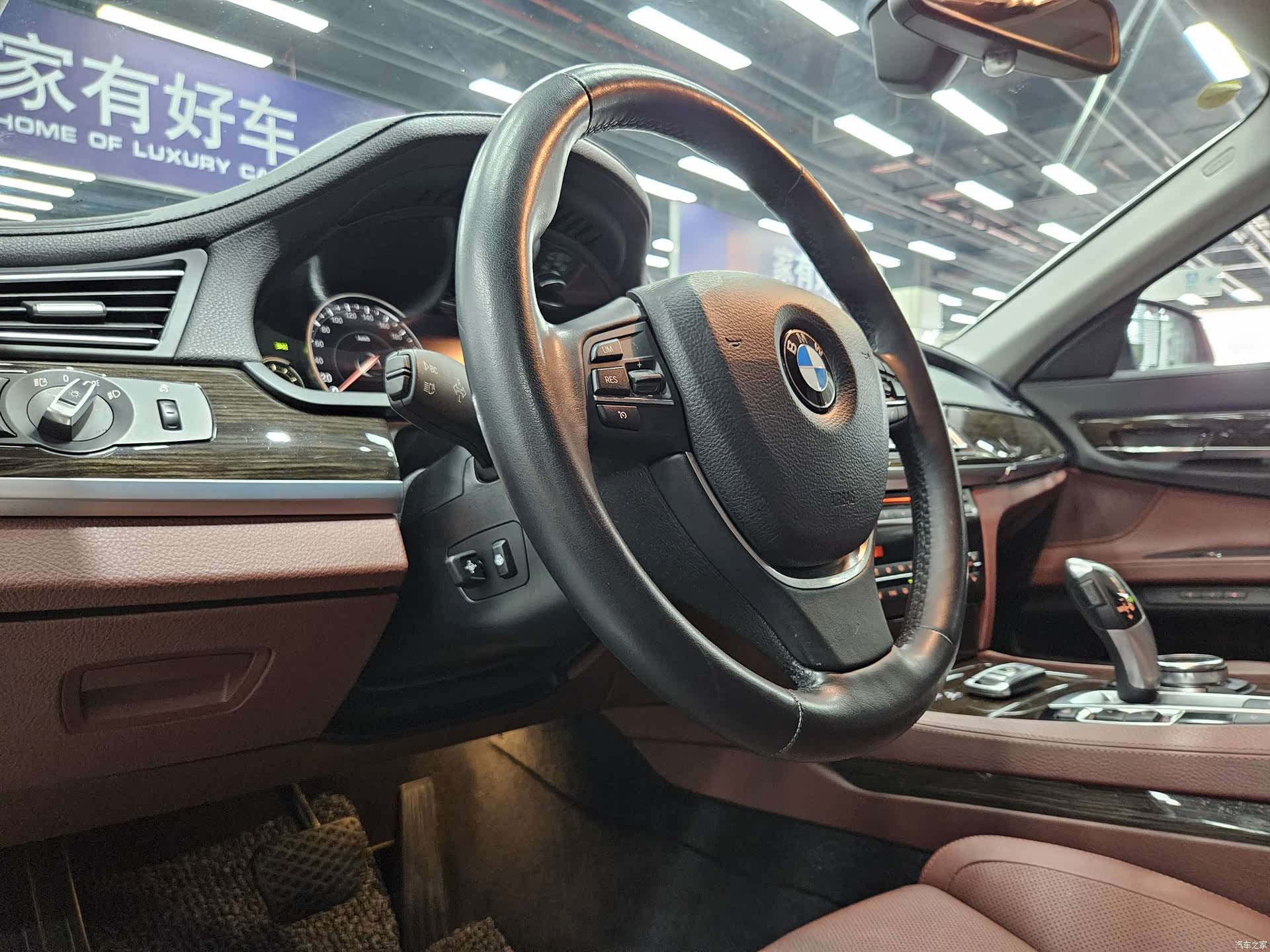 BMW 7 Series, 2014 8