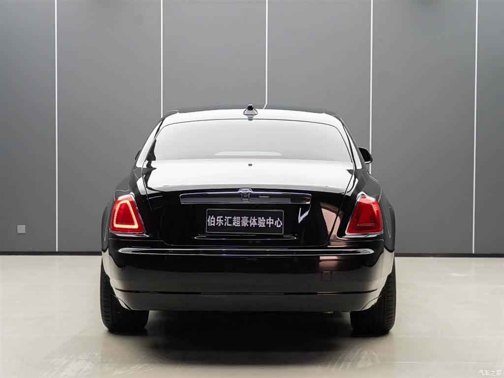 Rolls-Royce Ghost, 2019 7