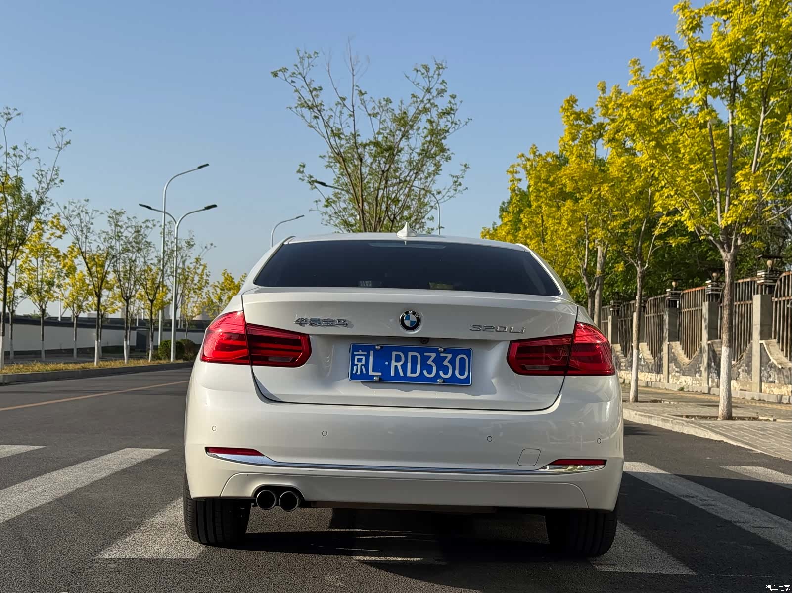 BMW 3 Series, 2017 24